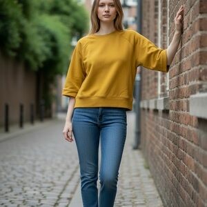 Jackson Rowe Women’s Mustard Yellow Short Sleeve Cuffed Sweatshirt Crewneck Sz S